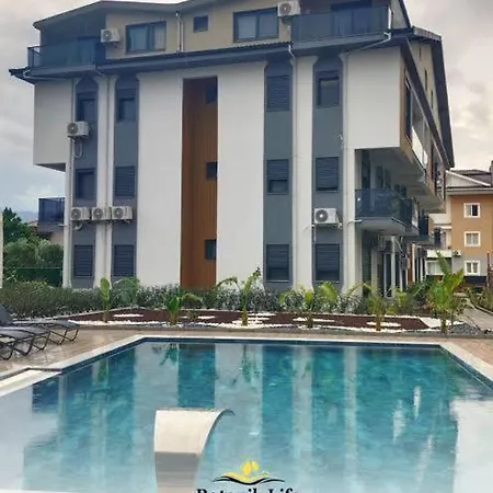 Aparthotel Botanic Life