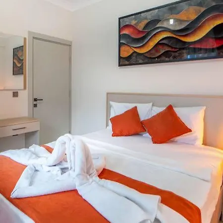 Botanic Life Aparthotel *
